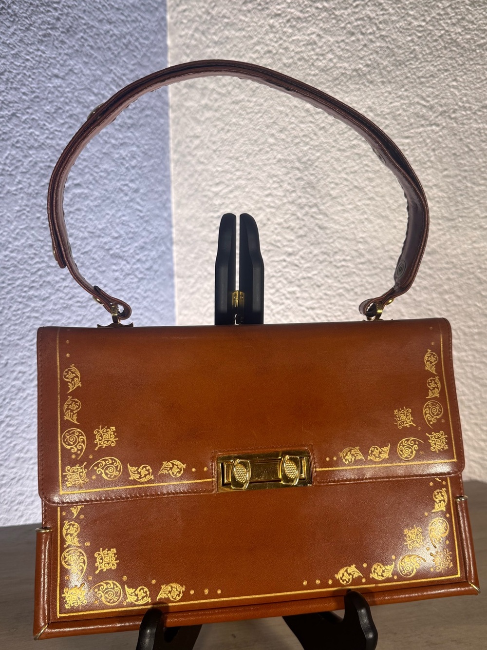 Rare Collector”Leather Guild” Florence Italy bag+Coin-NWOT+ bounded corners 70’s